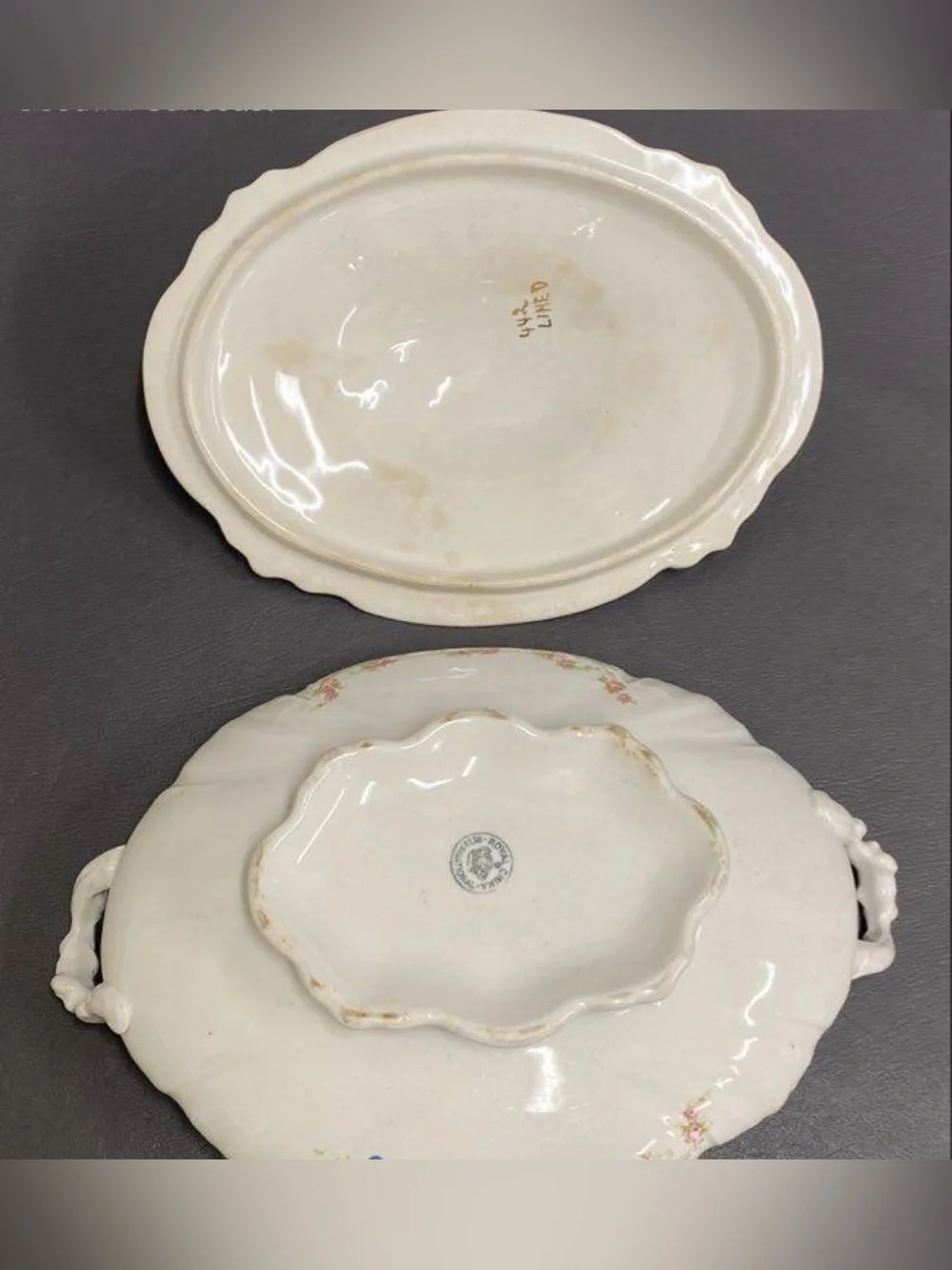 Vintage Royal China International Pink Floral Ceramic Tureen Dish W/Lid
